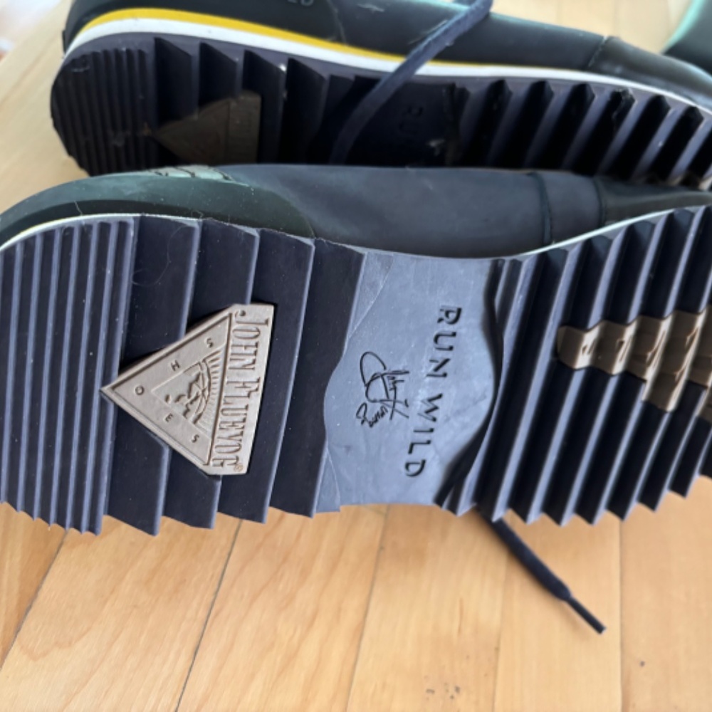 John Fluevog casual shoes - Picture 7 of 7